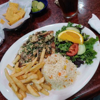Mariscos El Rey 2 - Filet al mojo de ajo. - Mexican Near Me - Denver, Colorado