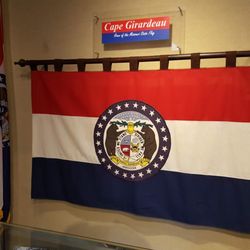 Cape River Heritage Museum - Cape Girardeau Flag