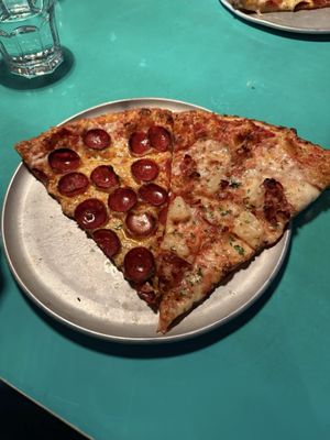 HandleBar Pizza by null