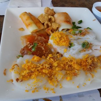 Quan Vy Da - Combo appetizer b4 Bun bo hue. - Vietnamese Near Me - Westminster, California