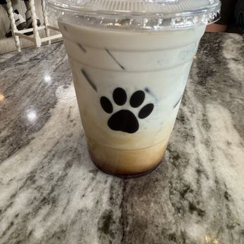 Lottie's Cafe - Purr Latte (iced only) - Breakfast & Brunch Near Me - Charlotte, North Carolina