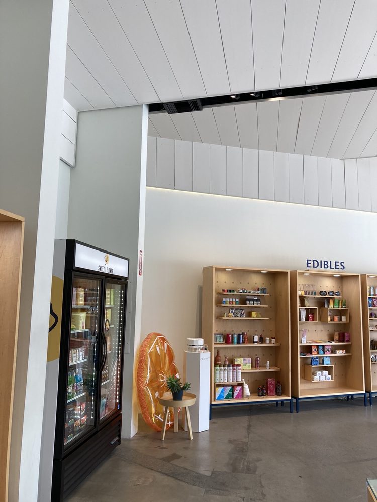 SWEET FLOWER Updated October 2024 47 Photos & 289 Reviews 11705