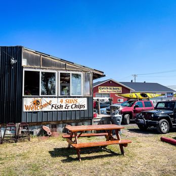 Four Suns Fish And Chips - Seafood Near Me - Hancock, Michigan