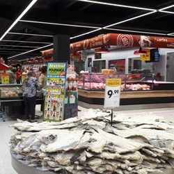 Pingo Doce - Fish and meat galore