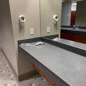 LA Fitness - Women's locker room hairdryers - Gyms Near Me - Dallas, Texas LA Fitness - Women's locker room hairdryers - Gyms Near Me - Dallas, Texas