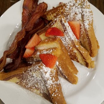 Famous Toastery - Stuffed French toast - Breakfast & Brunch Near Me - Charlotte, North Carolina Famous Toastery - Stuffed French toast - Breakfast & Brunch Near Me - Charlotte, North Carolina