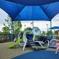 The Hub at Berens Park