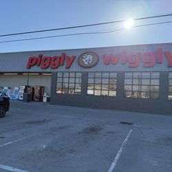Piggly Wiggly