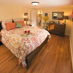 The Inn at Varick Winery - Woodlawn Room