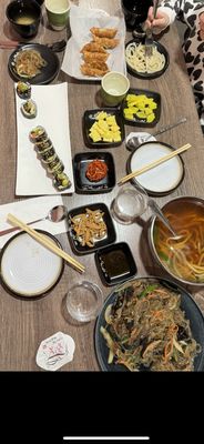 Lim’s Kitchen by null