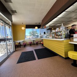 Casper's Hot Dogs- Dublin - Front area