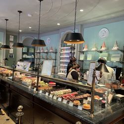 Ladurée Madison - Inside the shop