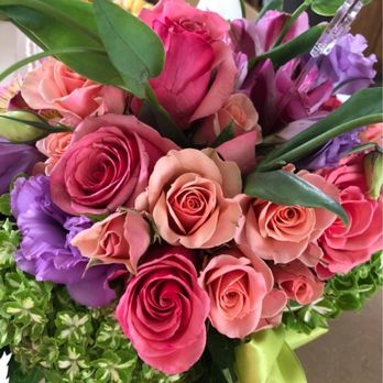Tierra Linda Designs - Tierra Linda Designs promises to deliver! I love the special attention that Linda gives to each design. Beyond happy! Thank you Linda! - Florists Near Me - Tucson, Arizona Tierra Linda Designs - Tierra Linda Designs promises to deliver! I love the special attention that Linda gives to each design. Beyond happy! Thank you Linda! - Florists Near Me - Tucson, Arizona