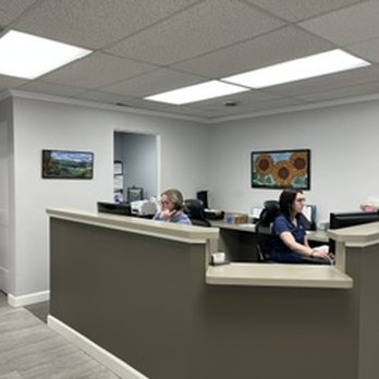 Uptown Dental - Reception, Uptown Dental. - General Dentistry Near Me - Pittsburgh, Pennsylvania Uptown Dental - Reception, Uptown Dental. - General Dentistry Near Me - Pittsburgh, Pennsylvania