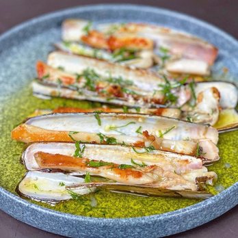 Casa Mono - Razor Clams a la Plancha - Spanish Near Me - New York, New York Casa Mono - Razor Clams a la Plancha - Spanish Near Me - New York, New York
