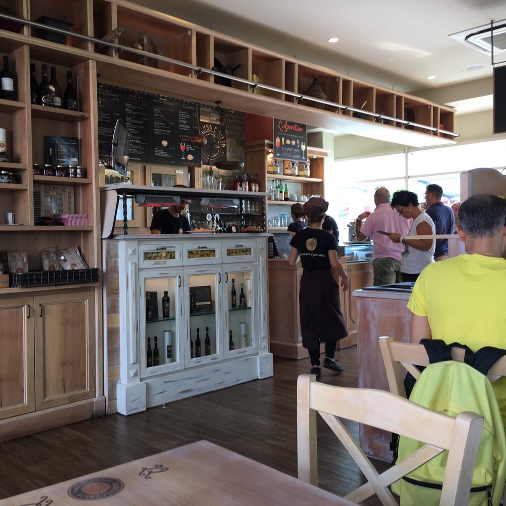 Testina Firenze (@testinafirenze) · Florence, image size:1000x1000