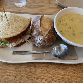 Panera Bread - Turkey blt and broccoli cheese soup - Salad Near Me - Scottsdale, Arizona Panera Bread - Turkey blt and broccoli cheese soup - Salad Near Me - Scottsdale, Arizona