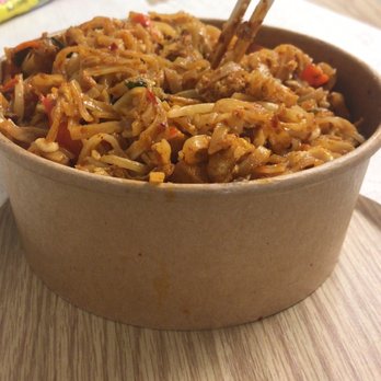Imm Thai Kitchen - Vegetarian pad Thai - Thai Near Me - Toronto, Ontario Imm Thai Kitchen - Vegetarian pad Thai - Thai Near Me - Toronto, Ontario