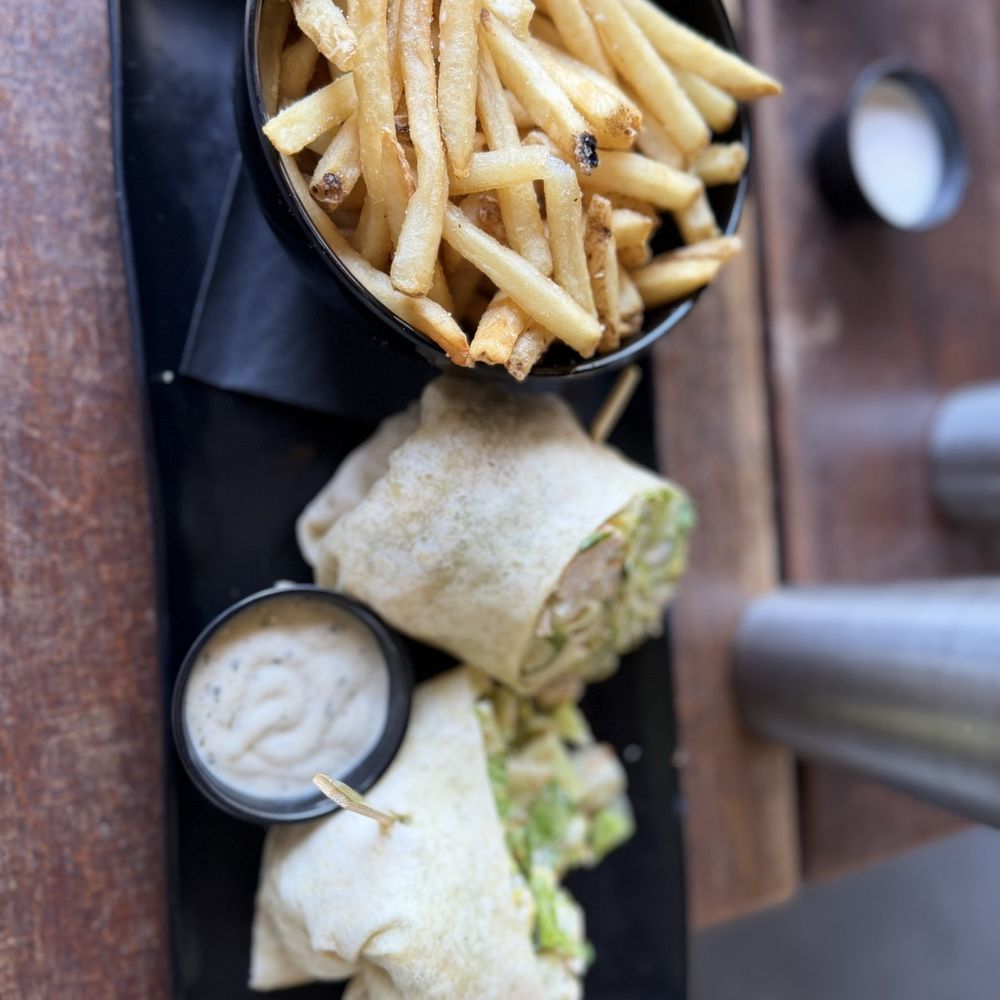Oscar's Brewing Company - Lemon Chicken Caesar Wrap - American Near Me - Temecula, California