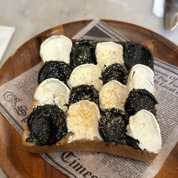 Davelle - Black sesame and cream cheese toast - Japanese Near Me - New York, New York