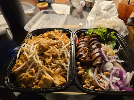 Lan Larb Chiang Mai, Soho by null