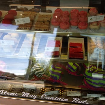 Tammie Coe Cakes - Display case up front. Cupcakes and brownies on top, cakes on the bottom - Bakeries Near Me - Phoenix, Arizona Tammie Coe Cakes - Display case up front. Cupcakes and brownies on top, cakes on the bottom - Bakeries Near Me - Phoenix, Arizona