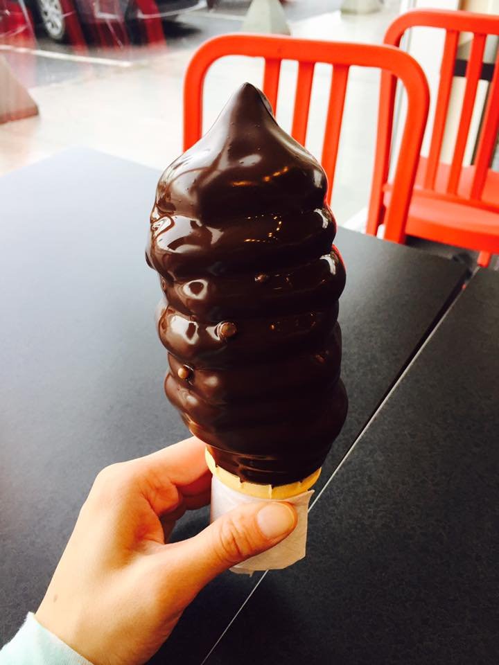 Chocolats Favoris Photos Chocolatiers Shops Chemin Dumberry Vaudreuil Dorion Qc Phone Number