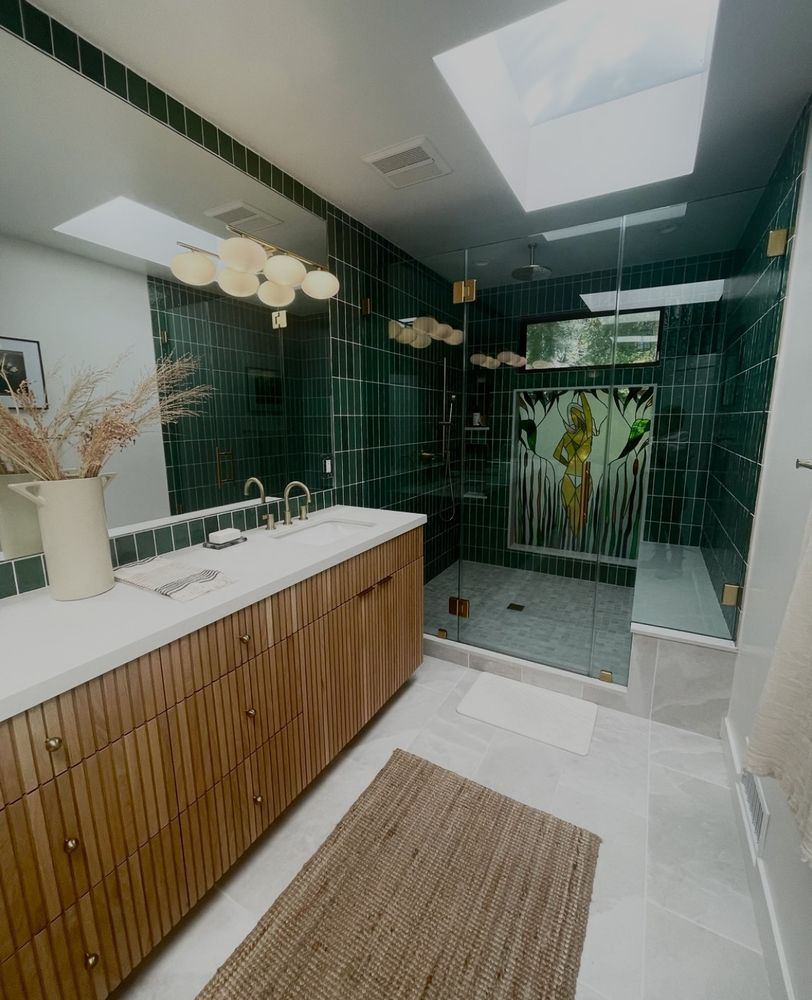 Slide of Dream Innovations Group