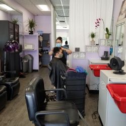 Cherry Blossom Beauty Salon - Wear your mask please :) thanku