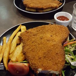 Allagai Bay Cafe - The only thing on the menu ! ($20)
