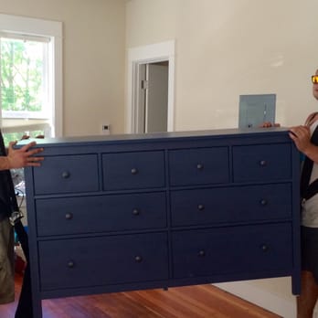 Seattle Select Moving - And with a smile :) - Movers Near Me - Seattle, Washington