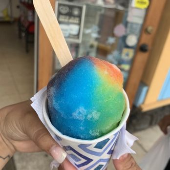 Waiola Shave Ice - Less than $5 for a small! - Ice Cream & Frozen Yogurt Near Me - Honolulu, Hawaii