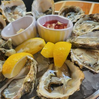 Ironside Fish & Oyster - Happy hour oysters - Seafood Near Me - San Diego, California Ironside Fish & Oyster - Happy hour oysters - Seafood Near Me - San Diego, California