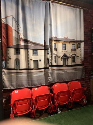 Aviation American Gin by null