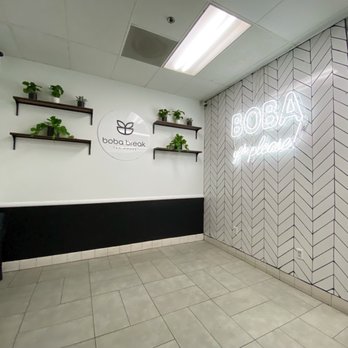 Boba Break Tea House - Inside - Bubble Tea Near Me - Norco, California