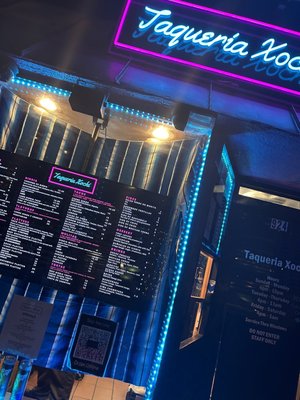 Taqueria Xochi - U street by null