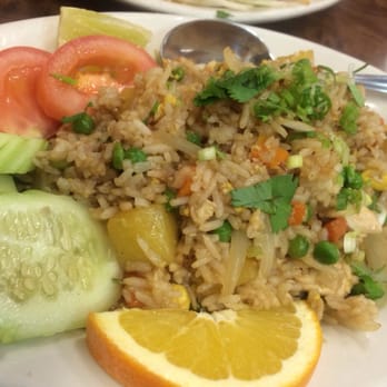 Vientian Cafe - Pineapple Fried Rice - Vietnamese Near Me - Oakland, California Vientian Cafe - Pineapple Fried Rice - Vietnamese Near Me - Oakland, California