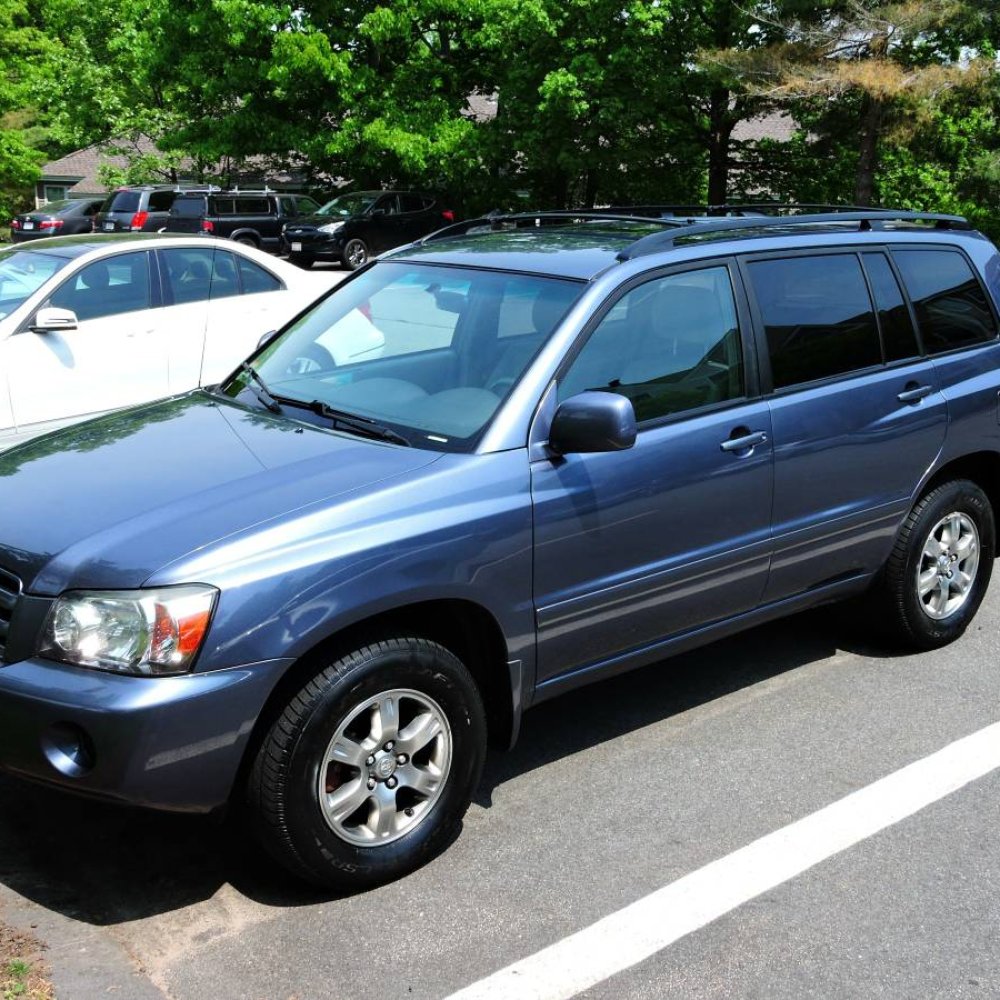 Q Car Care - Incredible work washing and polishing the car, we are selling our 2005 SUV and thanks to Q it's now ready for pictures!! - Auto Detailing Near Me - Burlington, Massachusetts Q Car Care - Incredible work washing and polishing the car, we are selling our 2005 SUV and thanks to Q it's now ready for pictures!! - Auto Detailing Near Me - Burlington, Massachusetts