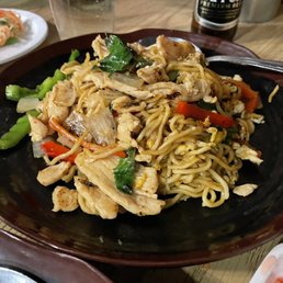 Drunken Noodles with Chicken