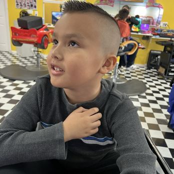 Pelitos Hair Salon For Kids & Adults - Hair cut - Kids Hair Salons Near Me - Norwalk, California Pelitos Hair Salon For Kids & Adults - Hair cut - Kids Hair Salons Near Me - Norwalk, California