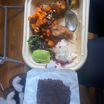 Kitava - Plantain bowl with side order of sweet potatoes - New American Near Me - Oakland, California