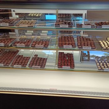 Creo Chocolate - Lots of truffles - Chocolatiers & Shops Near Me - Beaverton, Oregon Creo Chocolate - Lots of truffles - Chocolatiers & Shops Near Me - Beaverton, Oregon