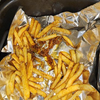 Swamp Cafe - I tried to remove the fries and air fry them again since they were so soggy but it shows how much more grease was left on the fries.... - Cajun/Creole Near Me - Dallas, Texas Swamp Cafe - I tried to remove the fries and air fry them again since they were so soggy but it shows how much more grease was left on the fries.... - Cajun/Creole Near Me - Dallas, Texas