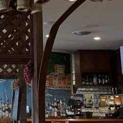Filippi's Pizza Grotto - Bar Counter