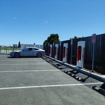 Tesla Supercharger - Chargers - EV Charging Stations Near Me - Yuba City, California