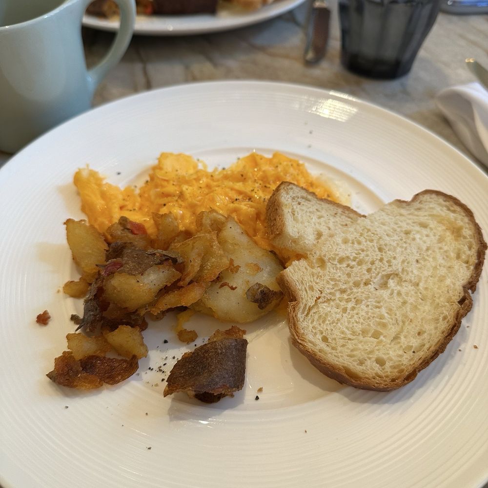 Enswell - My bread was bigger than my eggs and potatoes - Cocktail Bars Near Me - Philadelphia, Pennsylvania Enswell - My bread was bigger than my eggs and potatoes - Cocktail Bars Near Me - Philadelphia, Pennsylvania