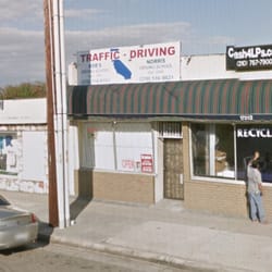 Bob's Driving & Traffic School - AVOID THIS PLACE AT ALL COST!