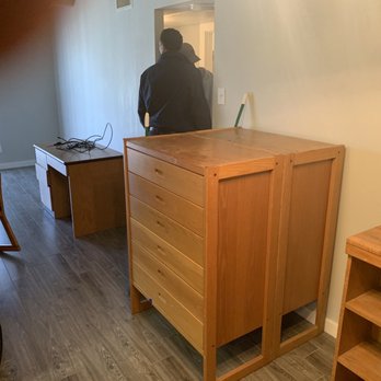 Advantage Express Movers/Arlington - 10% discount to all college students - Movers Near Me - Arlington, Texas