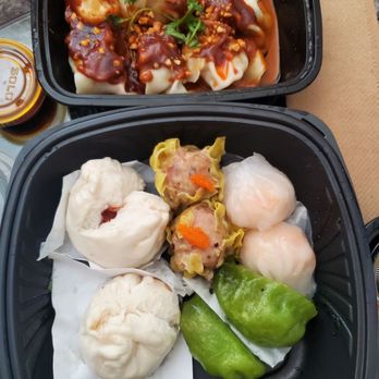 Mama Lu's Dumpling House - Dim Sum Near Me - Beverly Hills, California Mama Lu's Dumpling House - Dim Sum Near Me - Beverly Hills, California