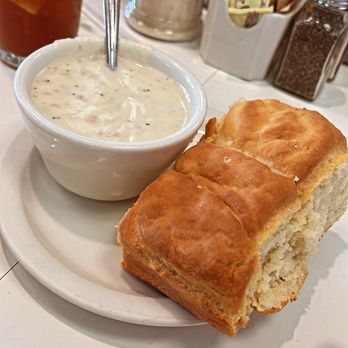 24th Street Cafe - Biscuits 'n' Gravy - Diners Near Me - Bakersfield, California 24th Street Cafe - Biscuits 'n' Gravy - Diners Near Me - Bakersfield, California